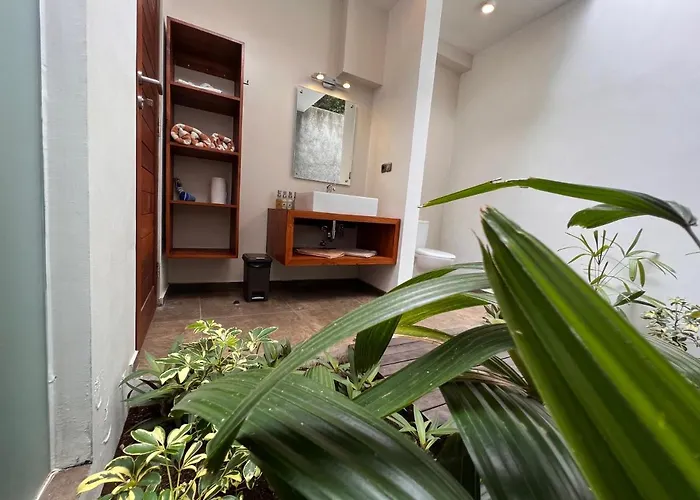 Relax Bali Resort, Diving & Spa, Ocean Front 4* Туламбен