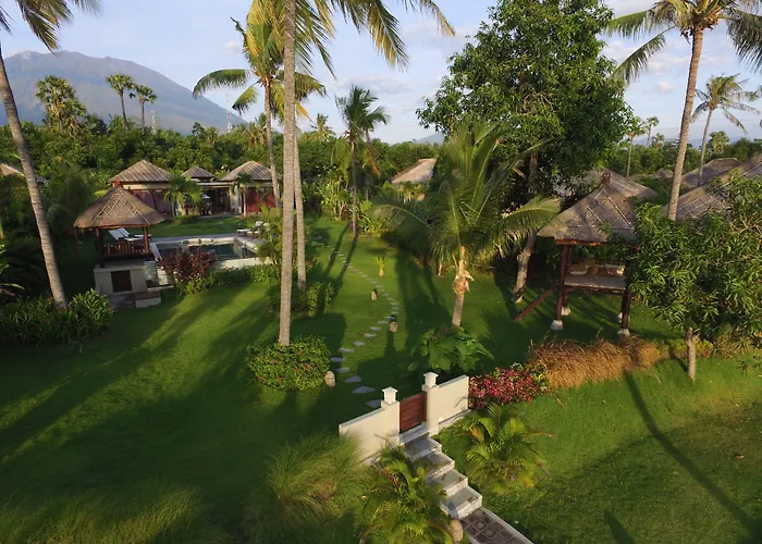 Relax Bali Resort, Diving & Spa, Ocean Front 4* Туламбен