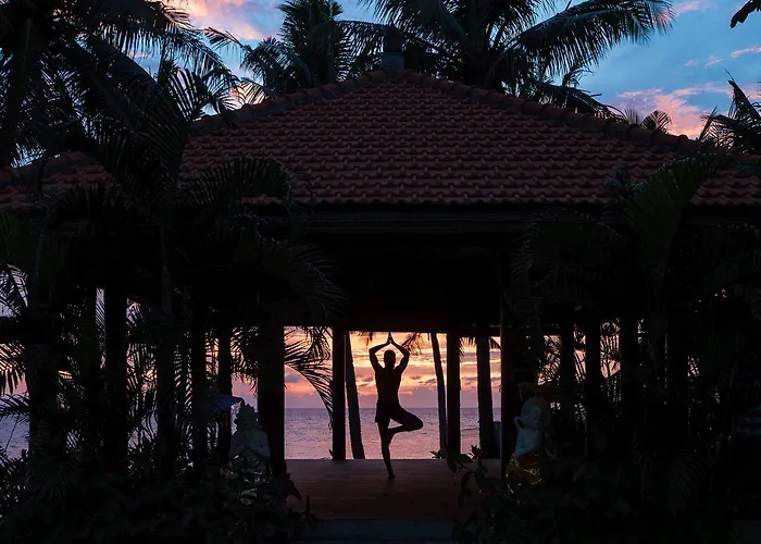 Relax Bali Resort, Diving & Spa, Ocean Front Resort 4*