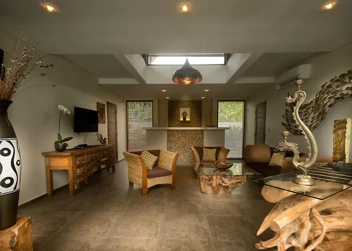 Relax Bali Resort, Diving & Spa, Ocean Front Туламбен